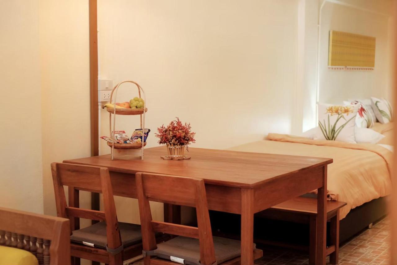 Envieng House Apartamento Chiang Mai Exterior foto